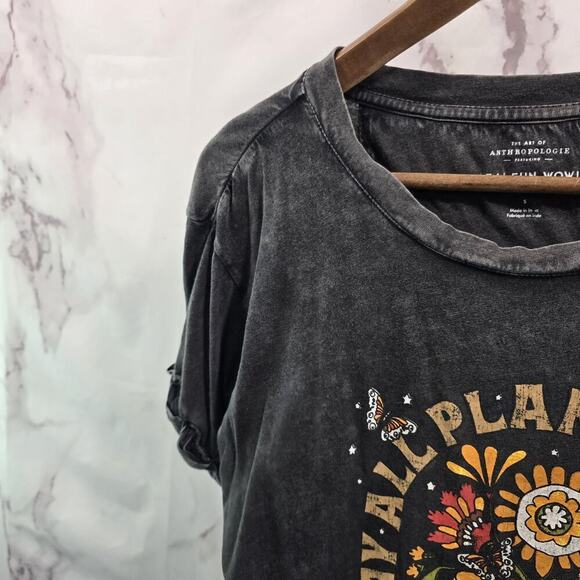 Anthropologie T Shirt Womens Small Gray Burn Out May All Plants Be Free Cuffed - Picture 2 of 9